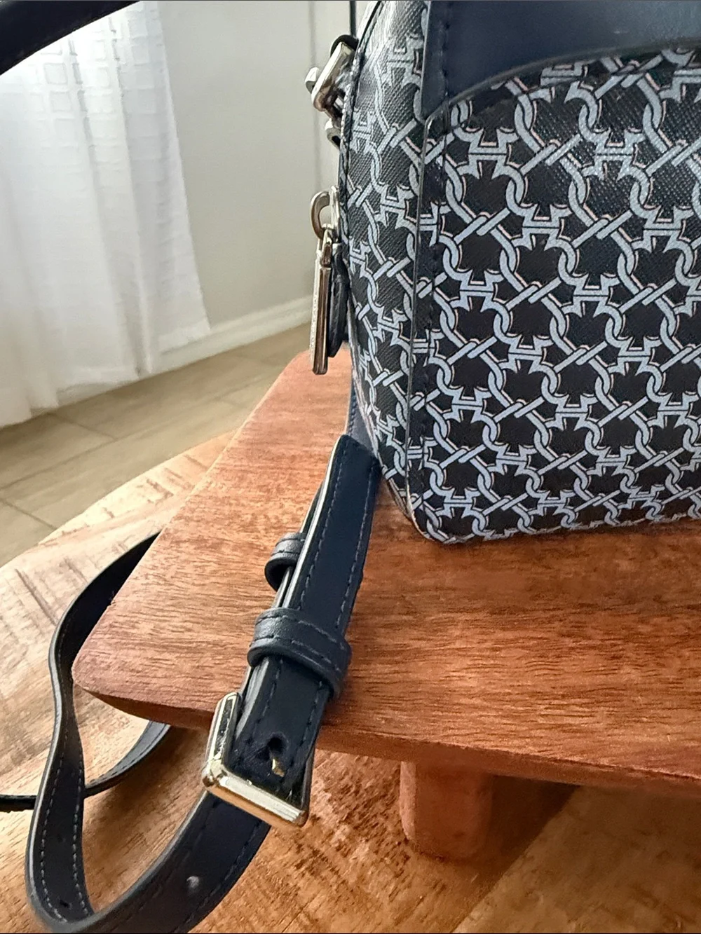 kate spade navy and light blue monogram crossbody with card case
